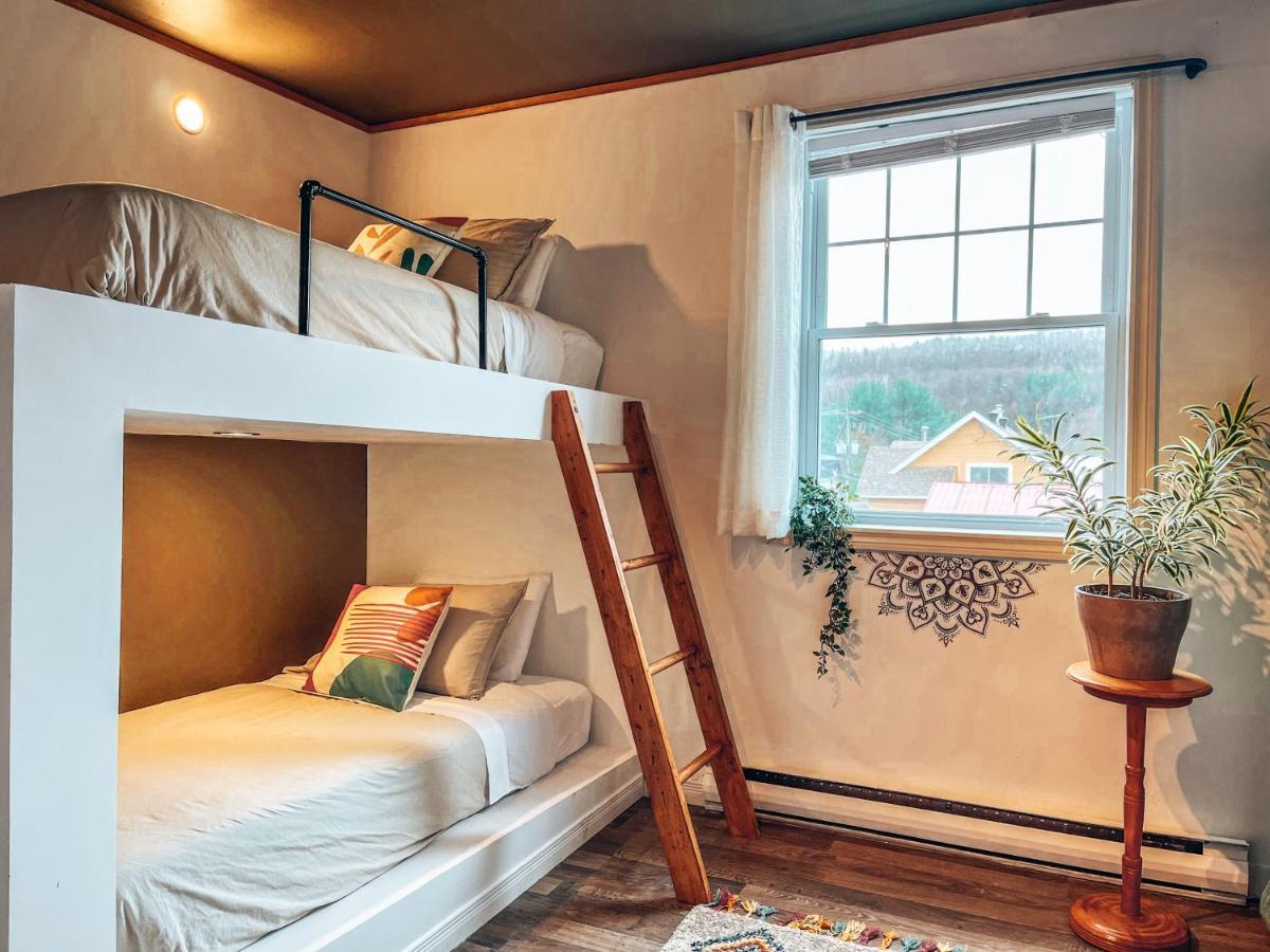 Auberge Mandala Saint Mathieu Du Parc Ngoại thất bức ảnh