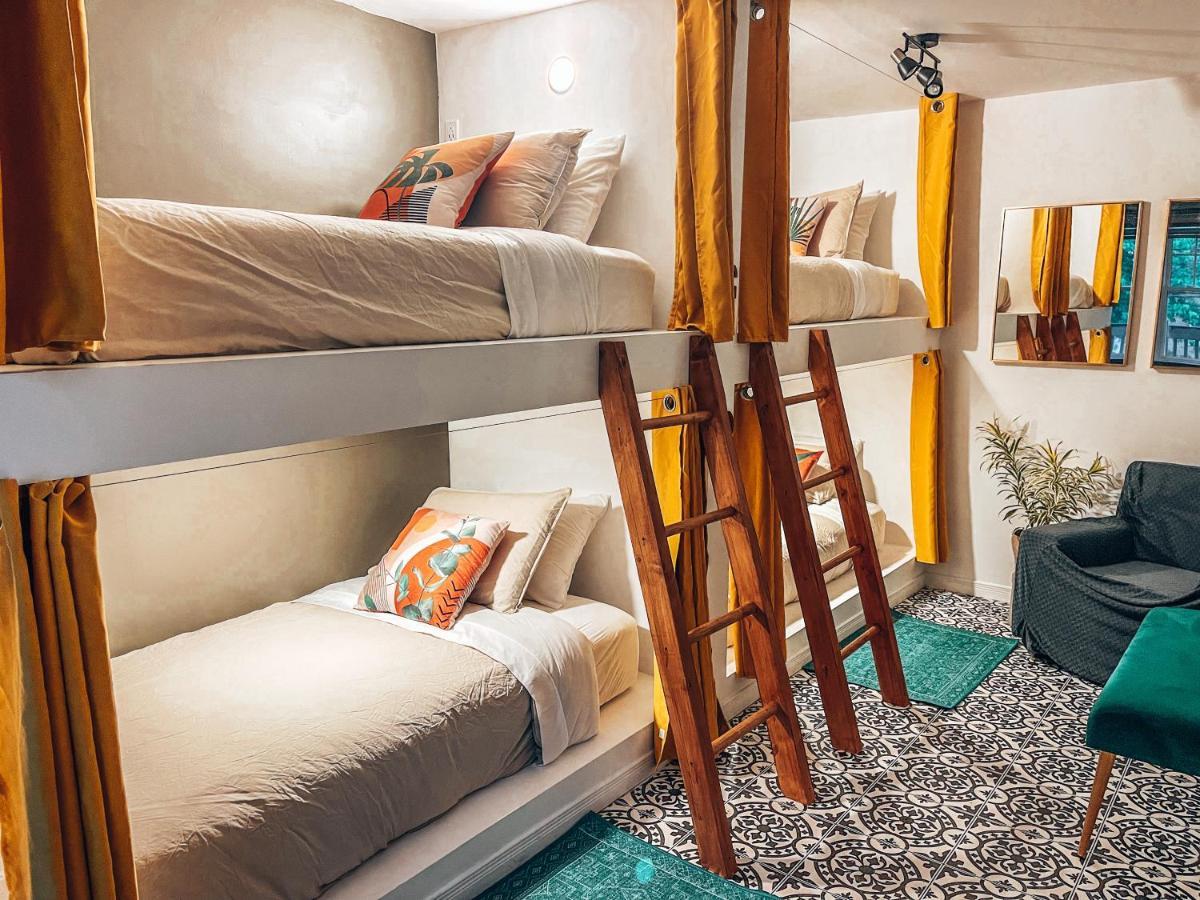 Auberge Mandala Saint Mathieu Du Parc Ngoại thất bức ảnh